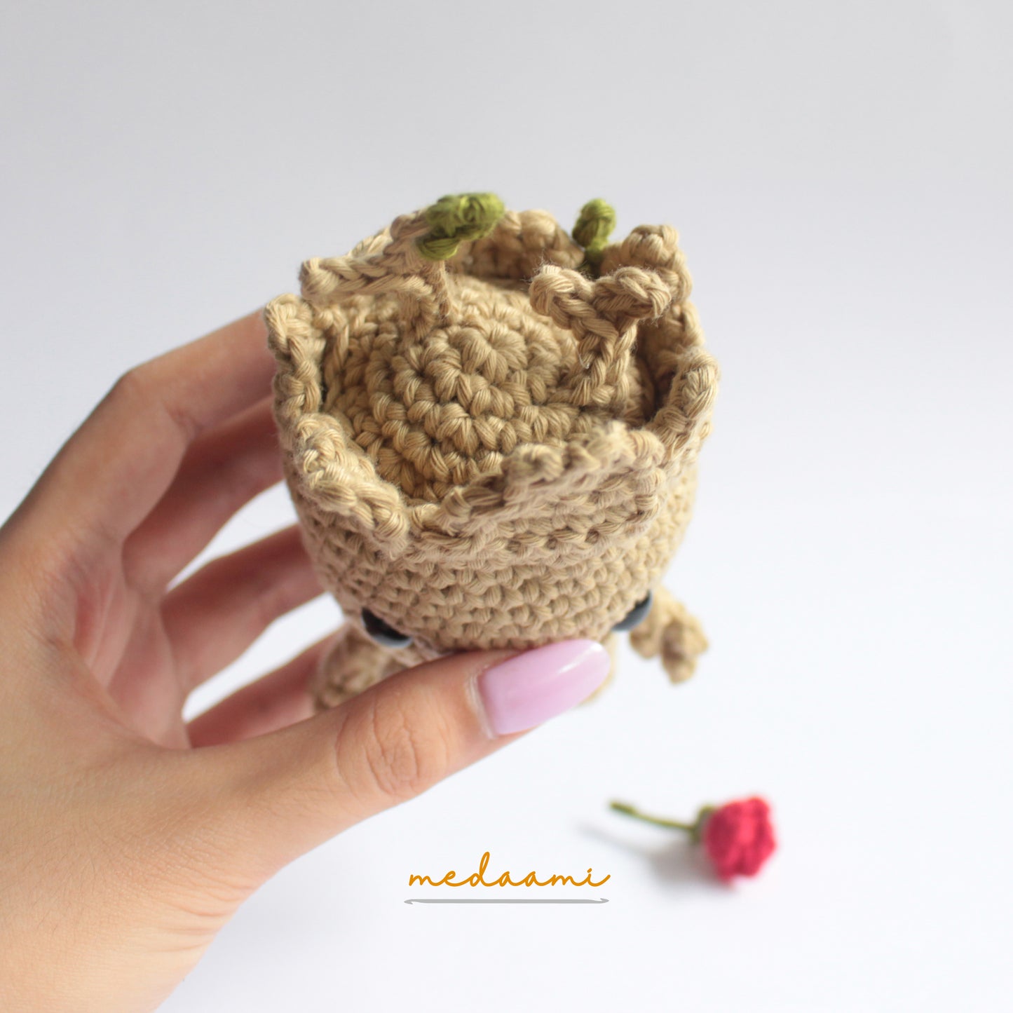 Baby Groot Amigurumi Pattern