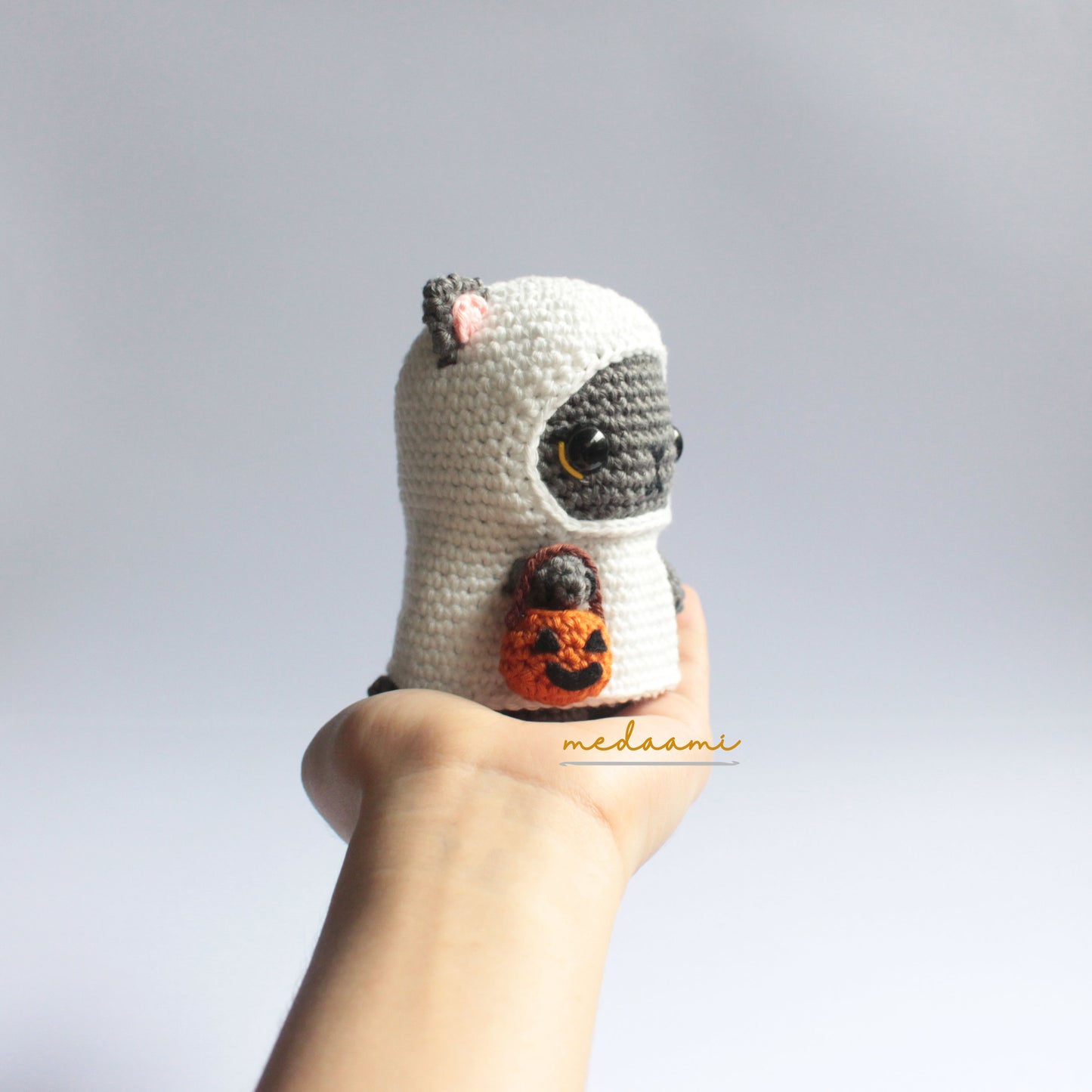 Halloween Ghost Cat Amigurumi Pattern