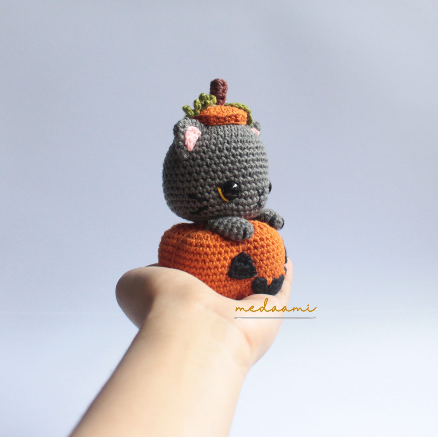 Halloween Pumpkin Cat Amigurumi Pattern