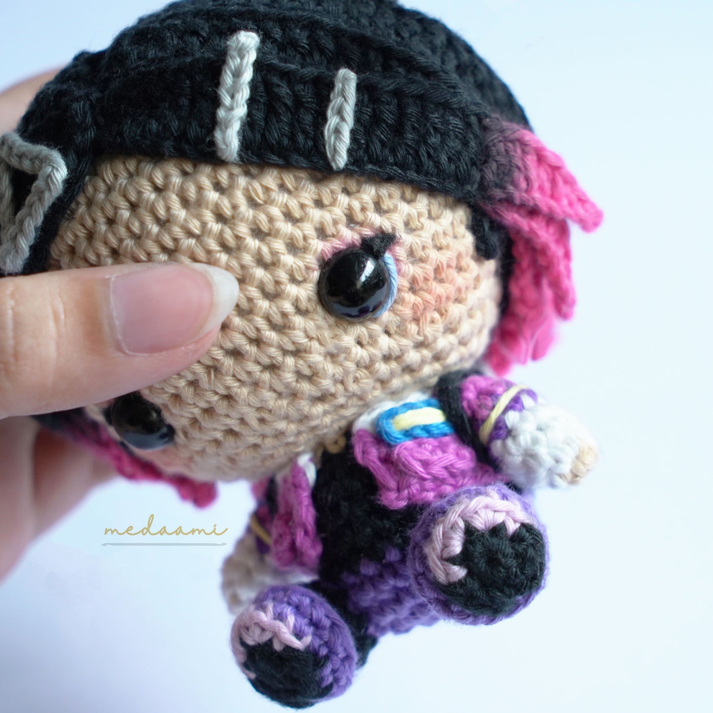 Clove Valorant Agent Amigurumi Pattern