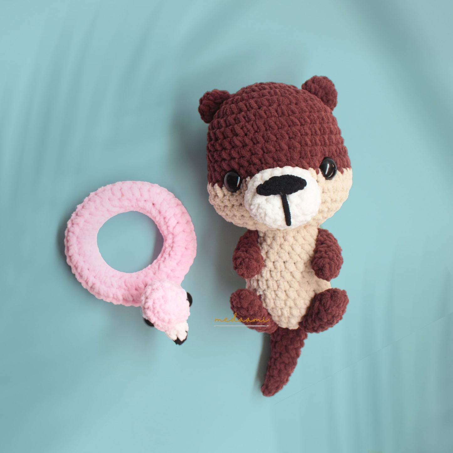 Chunky Walter the Otter Amigurumi Pattern