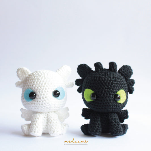 Toothless Dragon the Night Fury Amigurumi Pattern